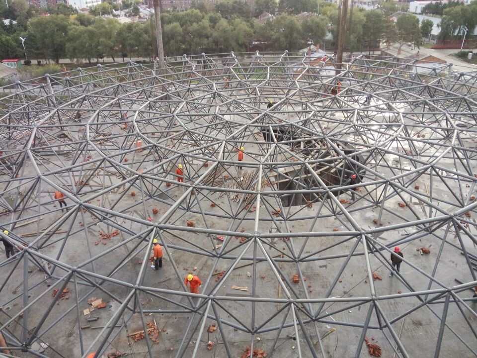 安宁全民健身中心网架