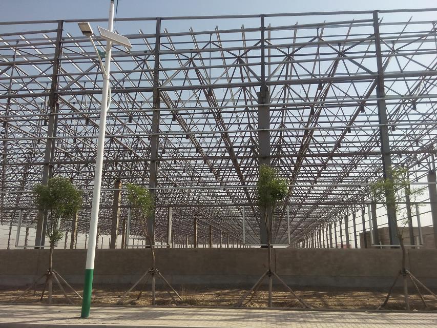 安宁汽车工业厂房网架